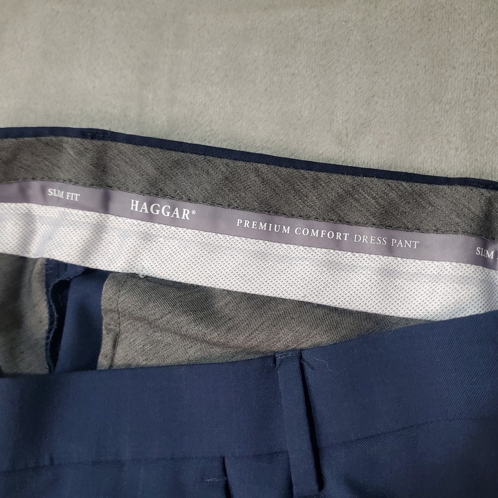 Haggar Mens Premium Comfort Dress Pant Slim Fit Blue 32x32 Flat Front Trousers - Picture 5 of 5
